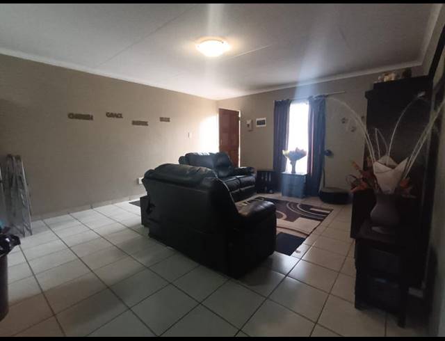 2 BEDROOM PROPERTY TO RENT IN CASSELDALE